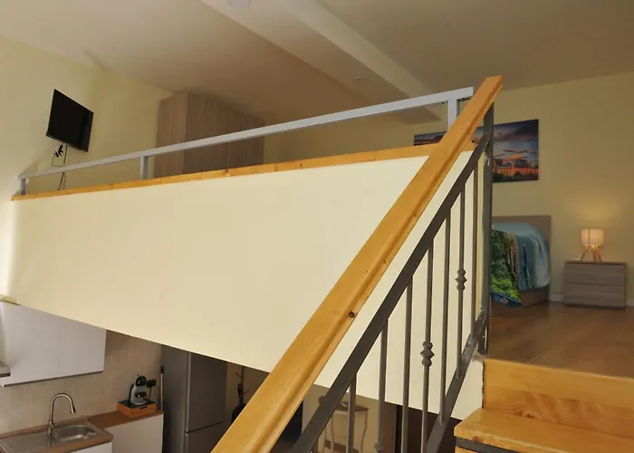 Al Vicoletto 64 Neapel