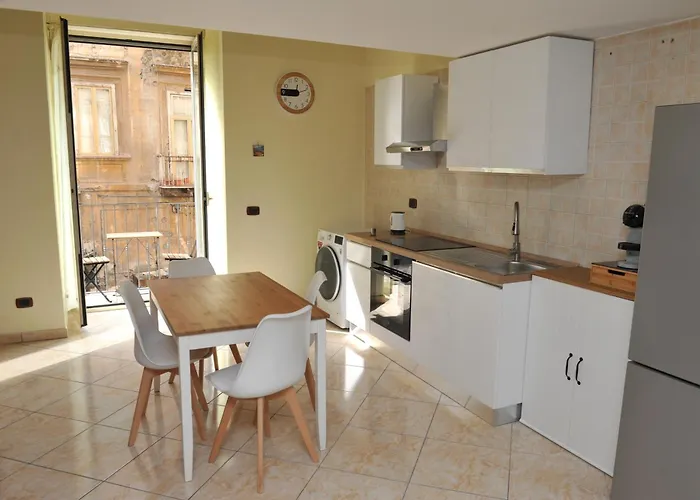 Al Vicoletto 64 Neapel