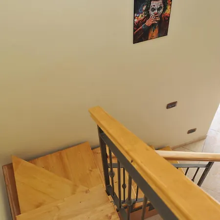 Al Vicoletto 64 Napels