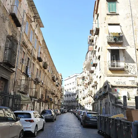 Al Vicoletto 64 Napoli