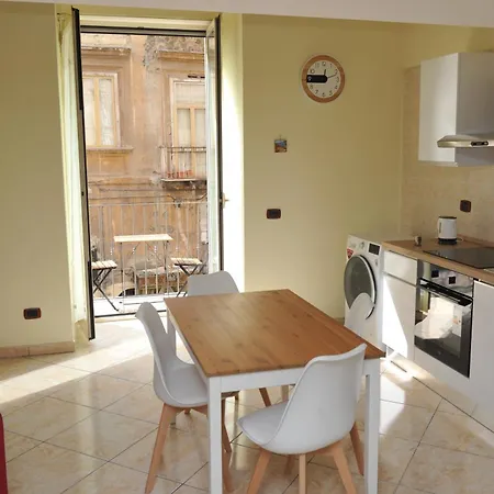 Apartmán Al Vicoletto 64 *