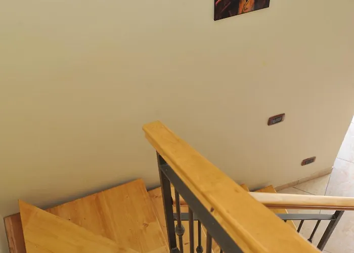 Al Vicoletto 64 Napoli